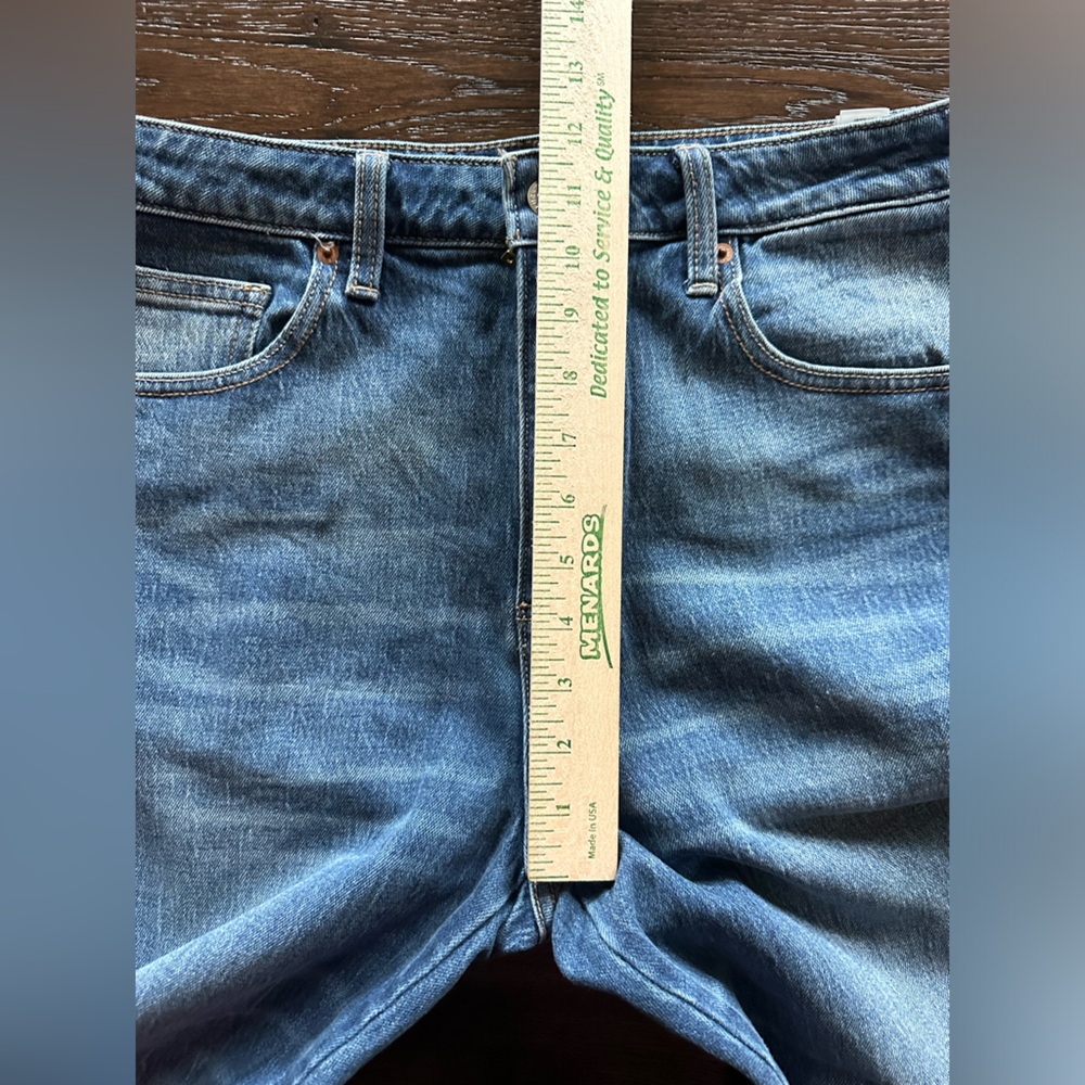 Lucky Jeans High Rise Tomboys Classic Blue Denim Jeans- size 12/31 - Picture 8 of 8